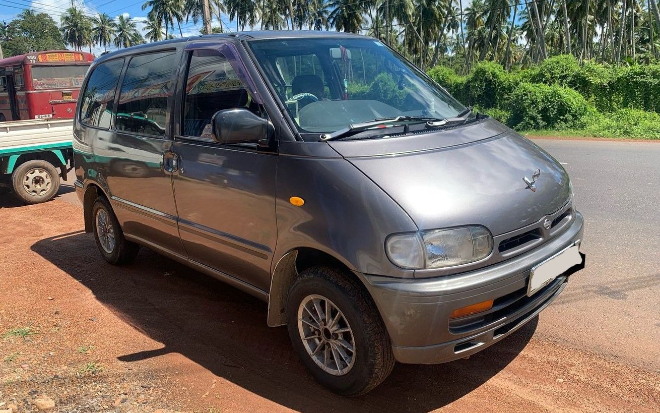 sarena-de！ Nissan Serena 1992 - Specs, Features, Performance & Price in