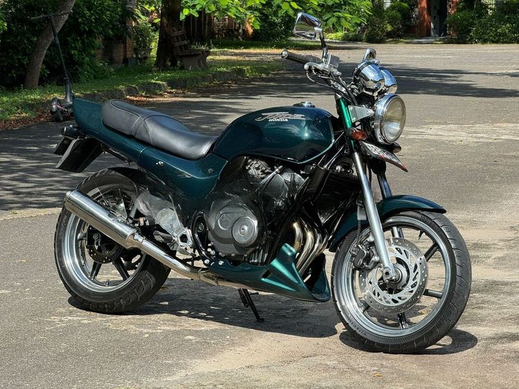 Honda Jade 250 Review - Specs, Features, Performance & Price in